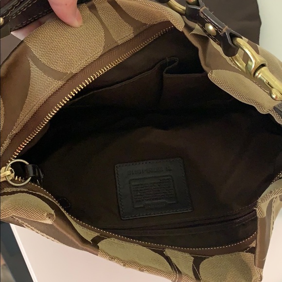 Authentic Coach Purse - Picture 5 of 5